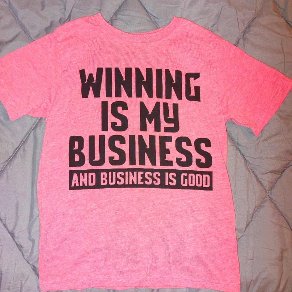 Boys graphic tee red, size 5-6